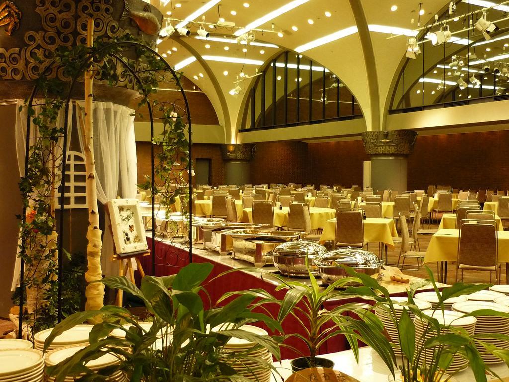 Shin Furano Prince Hotel Exterior photo The Grand Ballroom