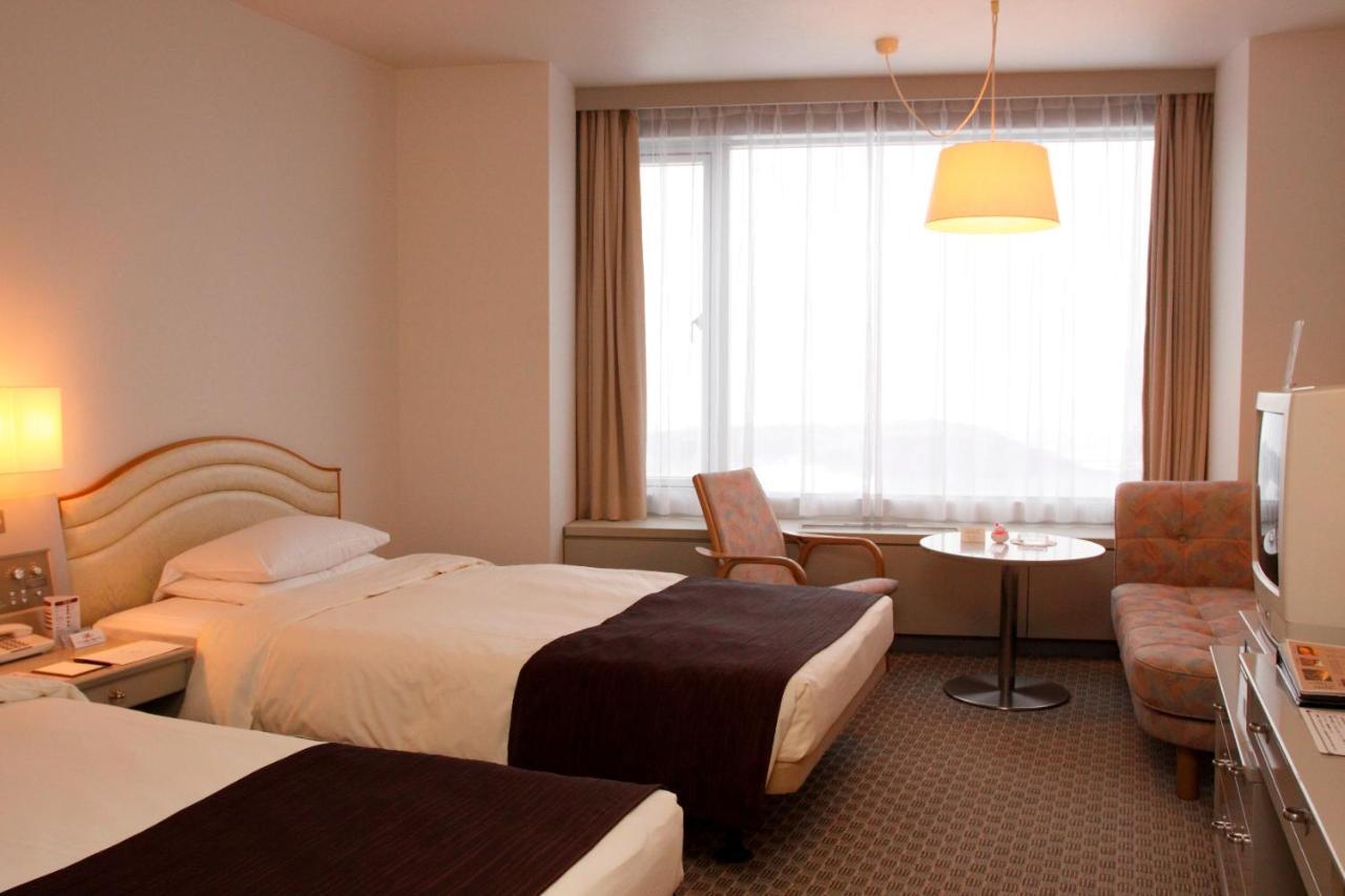 Shin Furano Prince Hotel Exterior photo A room at the hotel